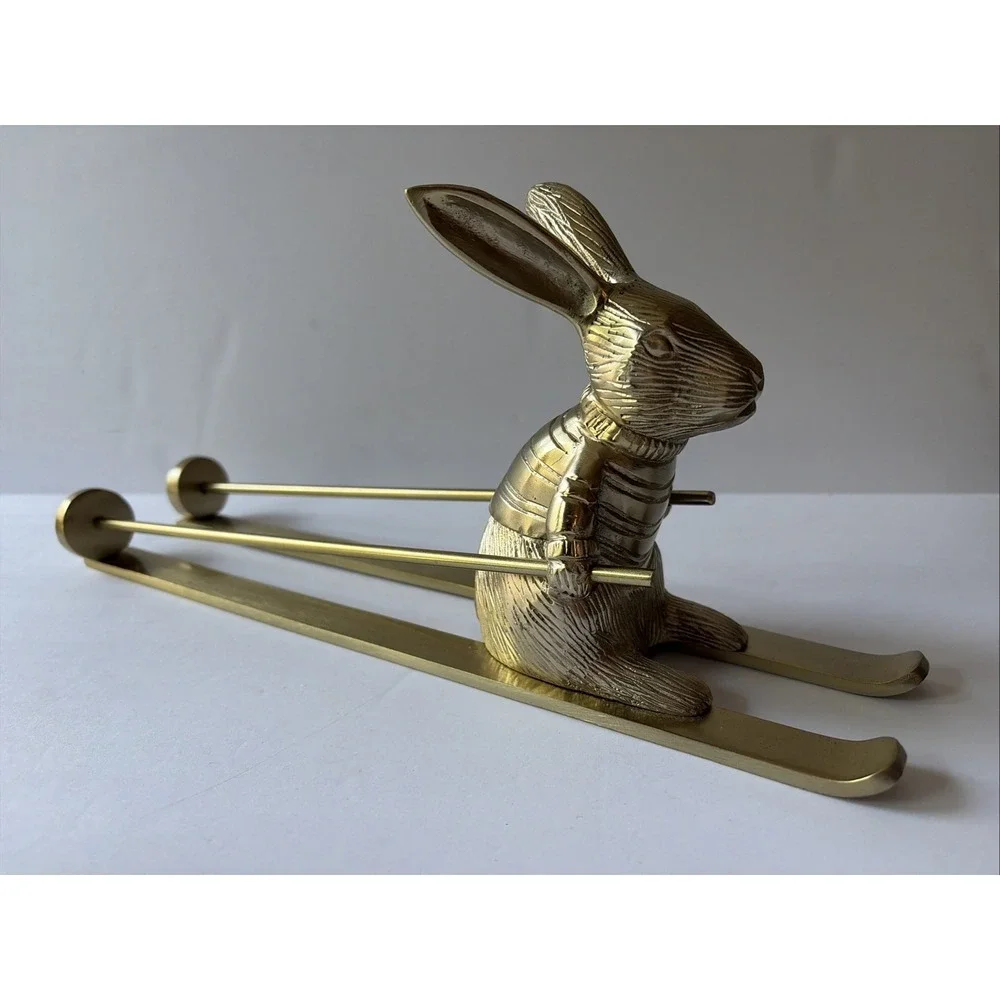 Vintage Anthropologie bunny skiing Rare bottle holder metal unique rabbit